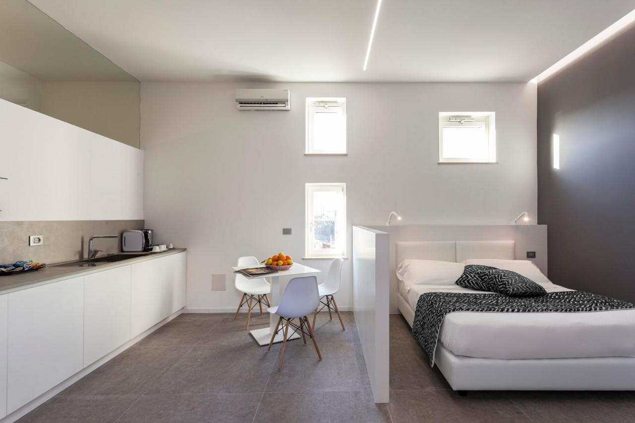 Nostos Rooms & Apartments Συρακούσες Εξωτερικό φωτογραφία